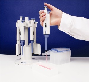 百得Proline-Multi手動(dòng)多道半支消毒移液器-廈門市寶能科技有限公司